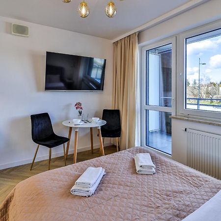 Pileckiego 59 Free Parking By Perfect Apart Warschau Exterior foto