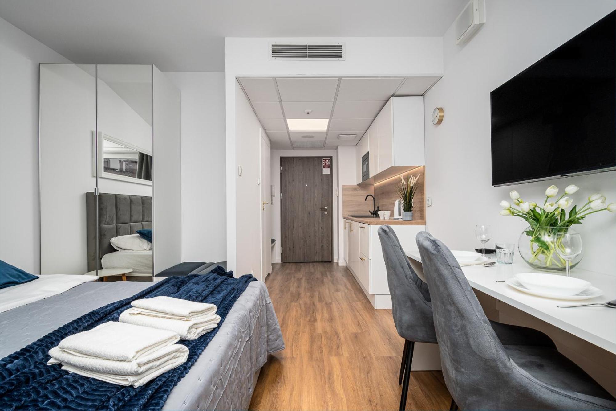 Pileckiego 59 Free Parking By Perfect Apart Warschau Exterior foto